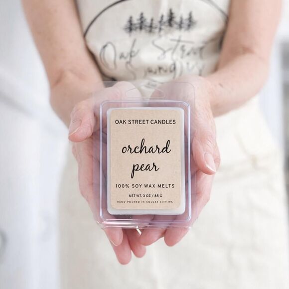 Oak Street Candles Other - Oak Street Candles Natural Soy Wax Melts Orchard Pear